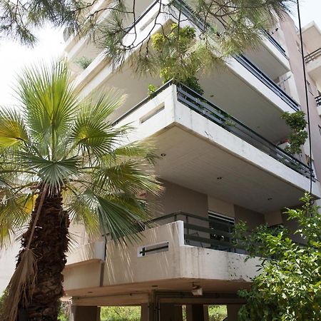 Pleasant 2Br Apartment Near Helexpo By Upstreet Athens Luaran gambar
