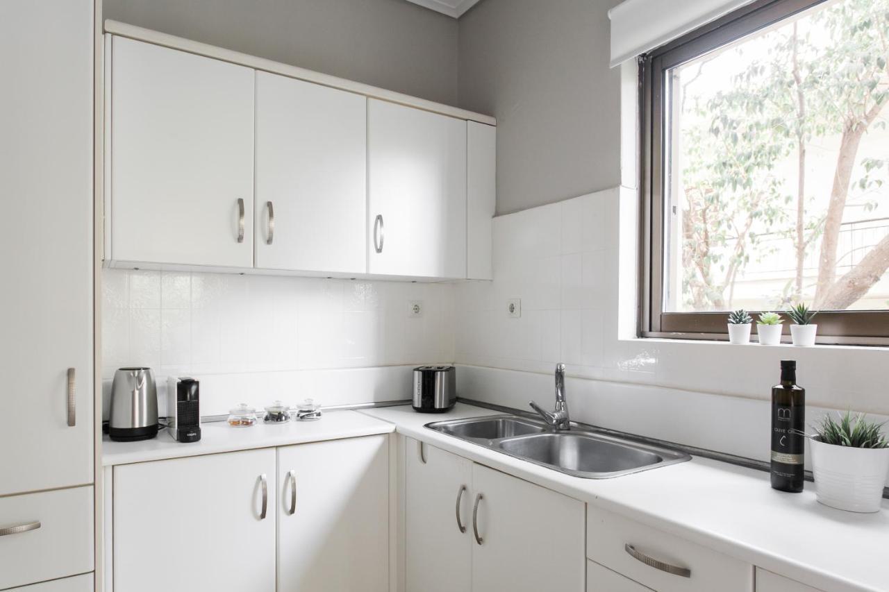 Pleasant 2Br Apartment Near Helexpo By Upstreet Athens Luaran gambar