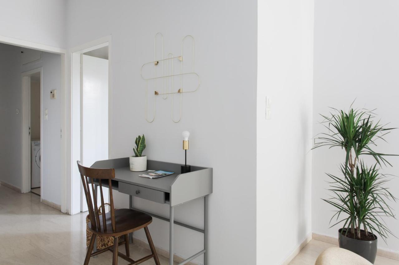 Pleasant 2Br Apartment Near Helexpo By Upstreet Athens Luaran gambar