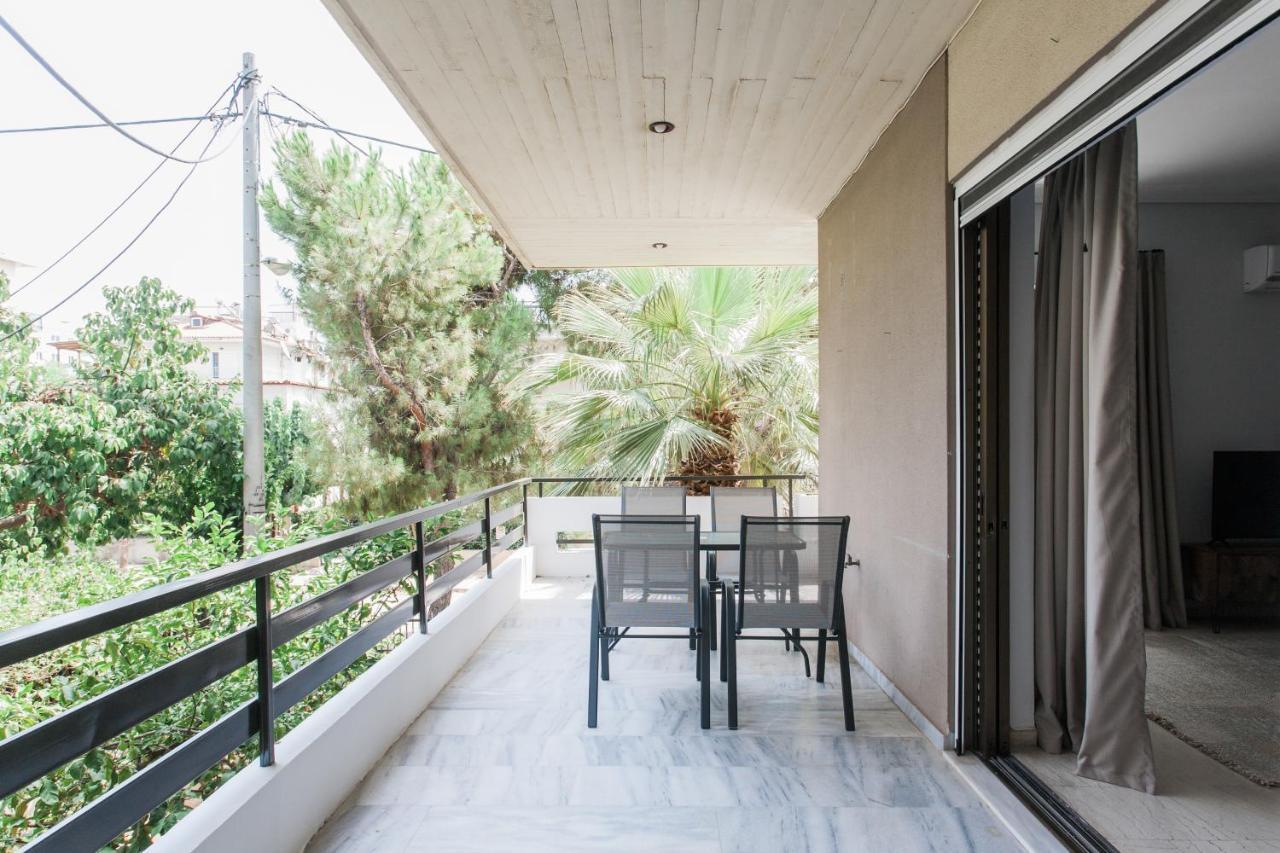 Pleasant 2Br Apartment Near Helexpo By Upstreet Athens Luaran gambar