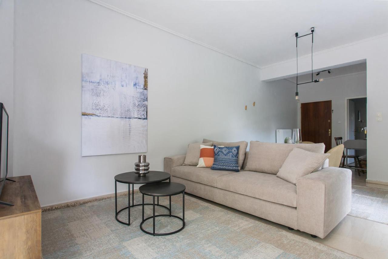 Pleasant 2Br Apartment Near Helexpo By Upstreet Athens Luaran gambar