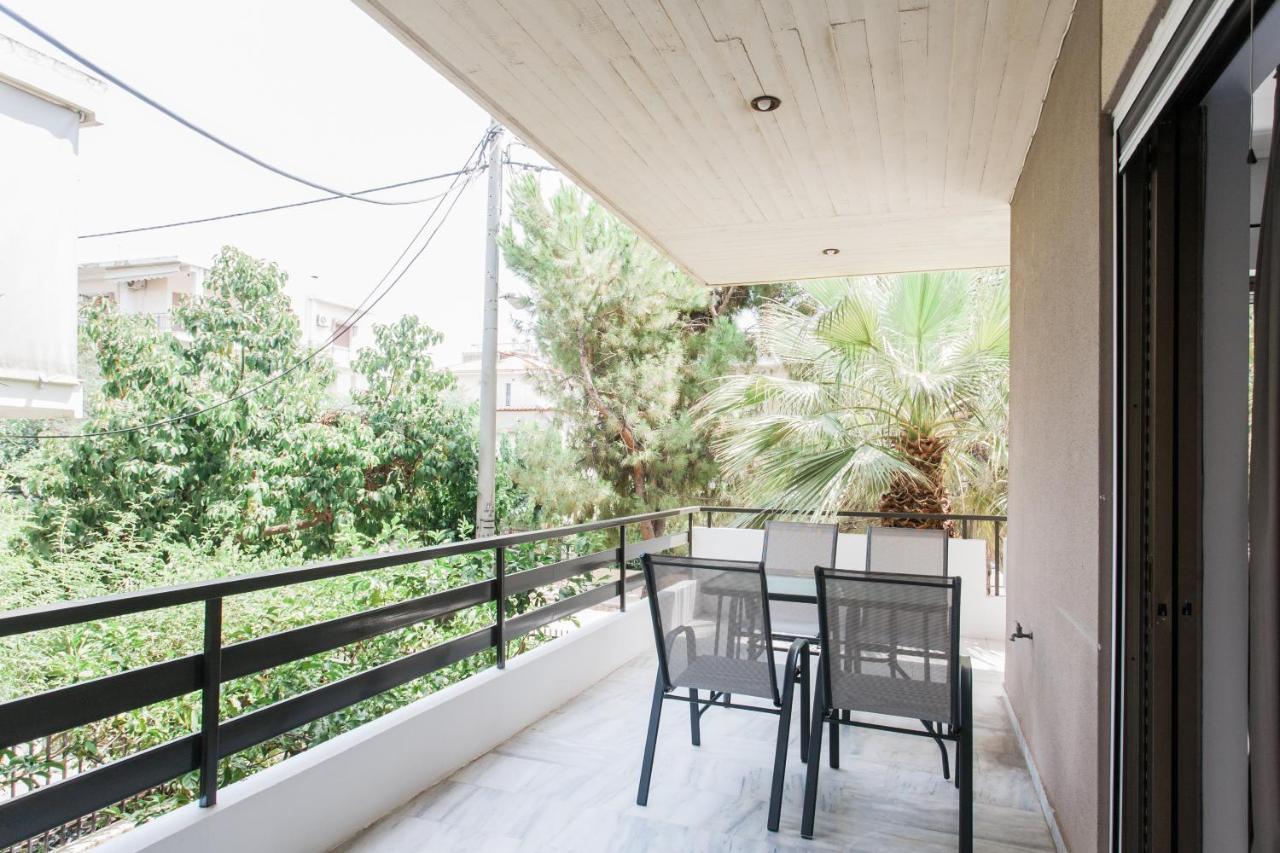 Pleasant 2Br Apartment Near Helexpo By Upstreet Athens Luaran gambar